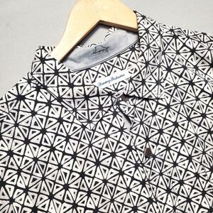 Tommy Bahama Shirt Mens 2XL Black Geometric Silk COOLMAX Relaxed Fit Button Up